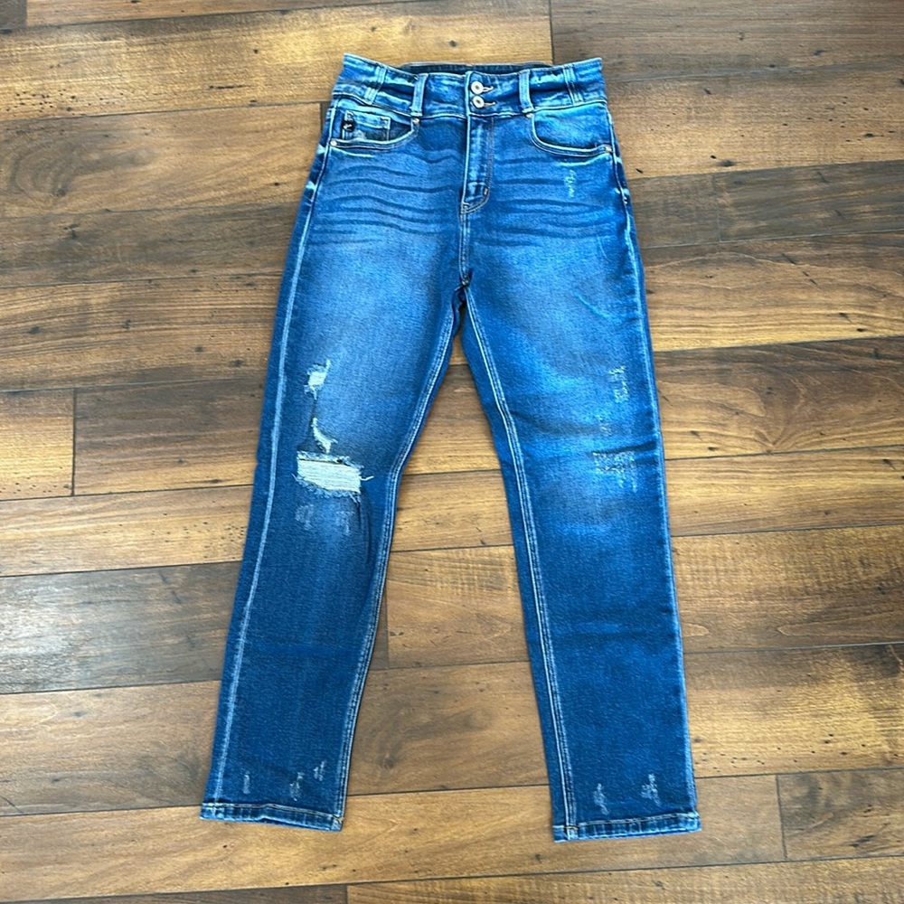 Distressed medium wash Kancan straights